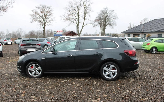Opel Astra cena 28800 przebieg: 175000, rok produkcji 2013 z Tarnogród małe 562